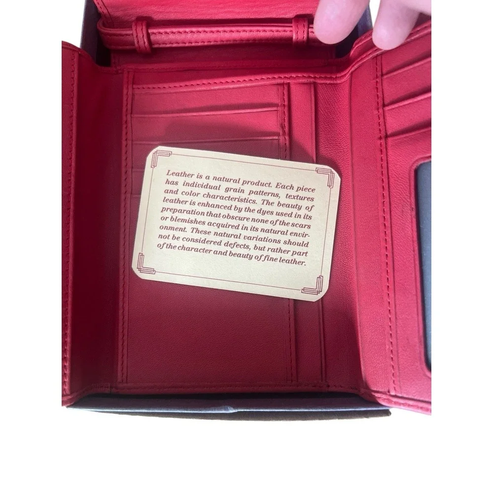 Royce Red‎ Leather Crossbody Passport Travel Wallet With Adjustable Strap NIB